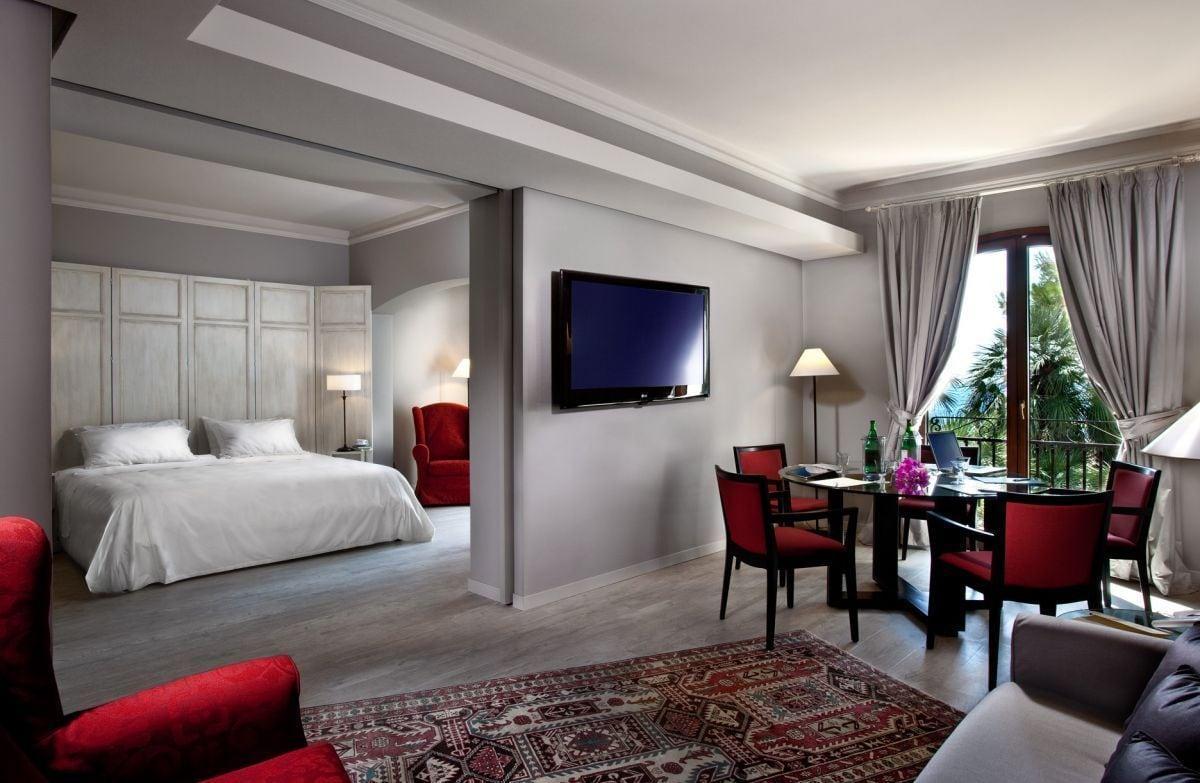 Grand Hotel Baia Verde Cannizzaro Екстериор снимка