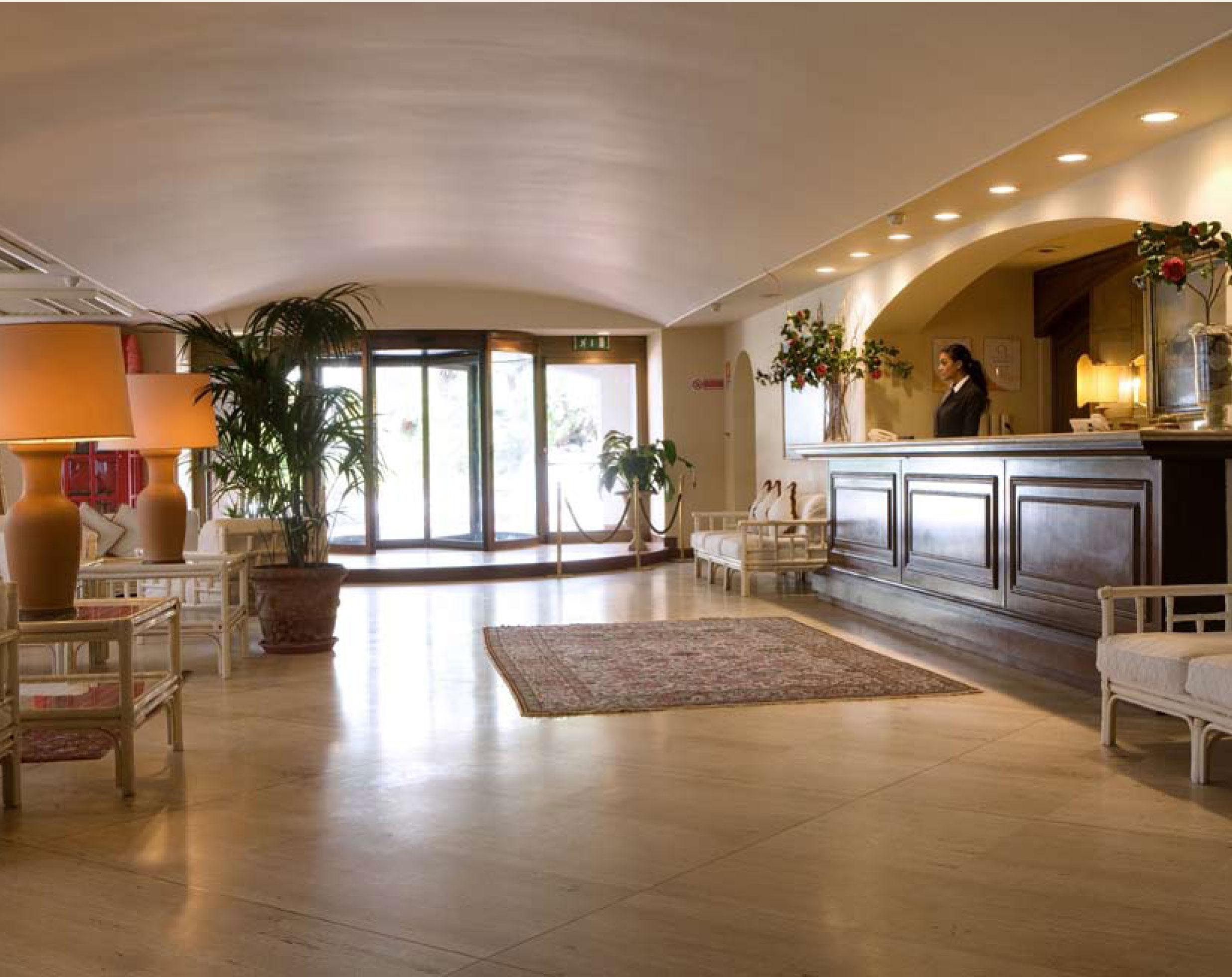 Grand Hotel Baia Verde Cannizzaro Екстериор снимка