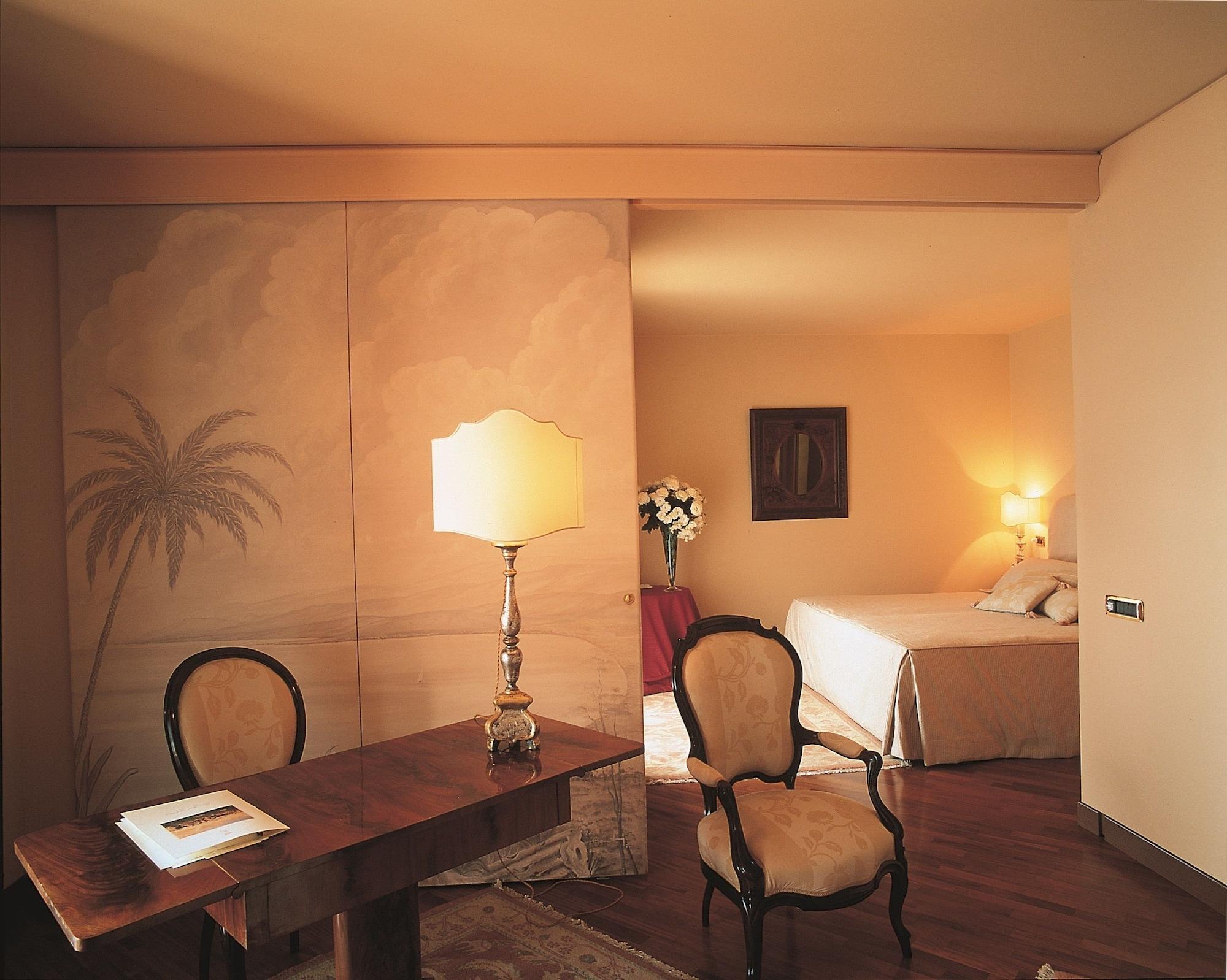 Grand Hotel Baia Verde Cannizzaro Екстериор снимка