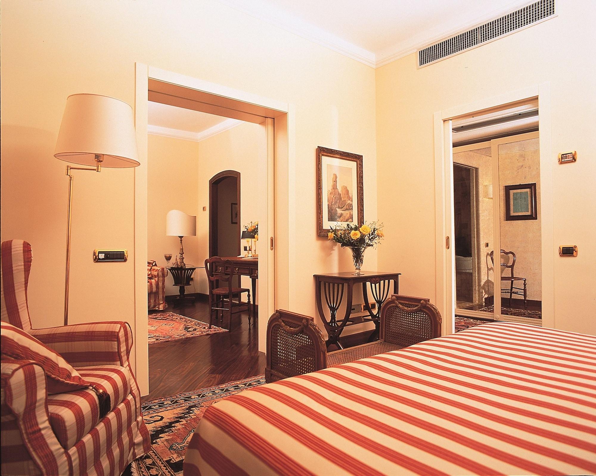 Grand Hotel Baia Verde Cannizzaro Екстериор снимка