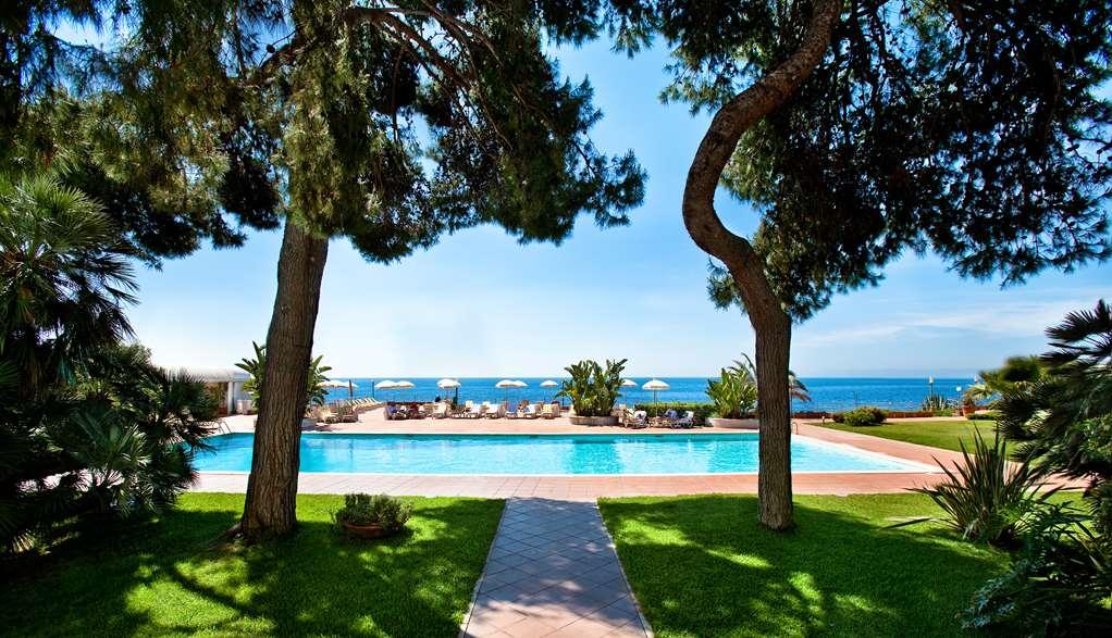 Grand Hotel Baia Verde Cannizzaro Съоръжения снимка